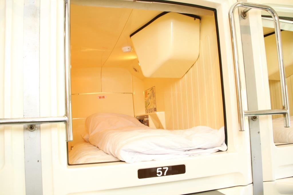 Capsule Inn Fujisan Fujikawaguchiko Ngoại thất bức ảnh